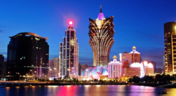 Macao Streets Empty After Casinos Shut to Fight Outbreak