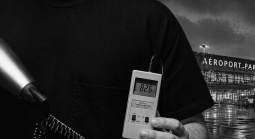 Hairdryer Paris Airport